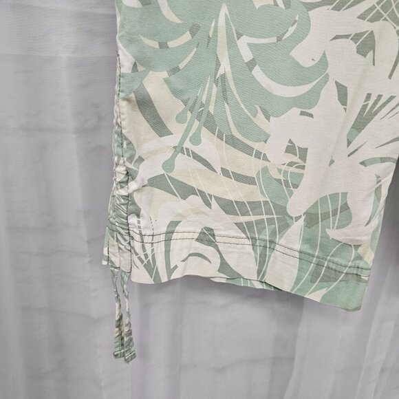 Vintage Gloria Vanderbilt Green Tropical Bermuda Cargo Shorts 16 - Picture 6 of 14